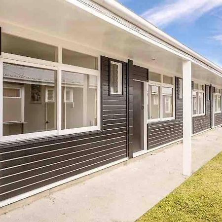 Unit A9, Adorable Holiday Unit With Stunning Views Otematata Exterior photo