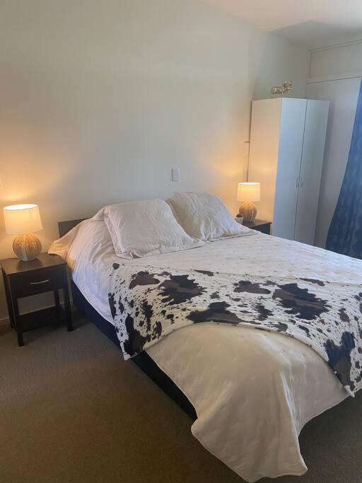 Unit A9, Adorable Holiday Unit With Stunning Views Otematata Exterior photo